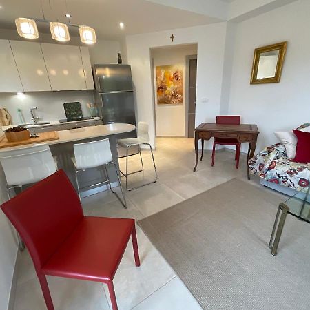 La Promenade A Menton Apartment Exterior photo