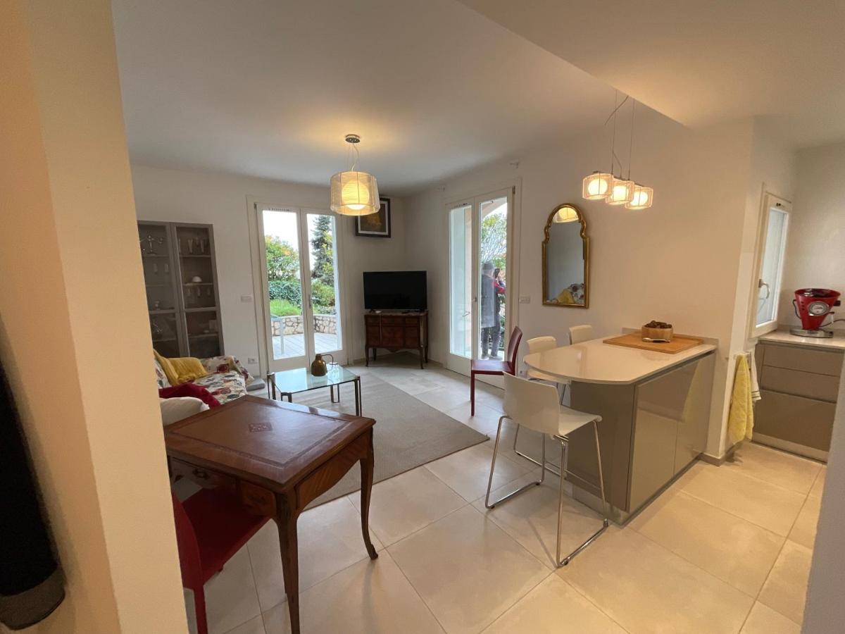 La Promenade A Menton Apartment Exterior photo